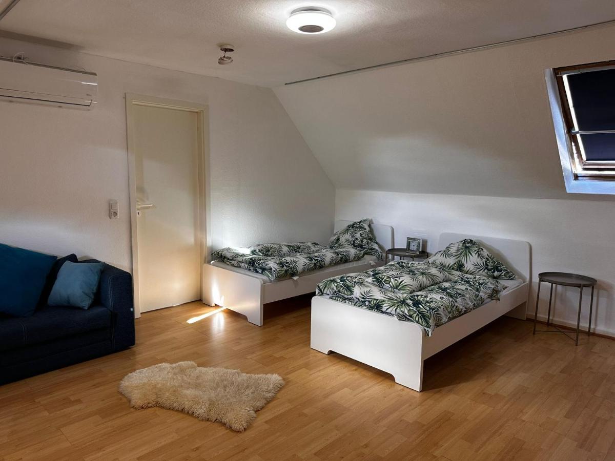 A&V Apartments Gemuetliche Rheinblick Wohnung Apt Daisy ดุยส์บูร์ก ภายนอก รูปภาพ