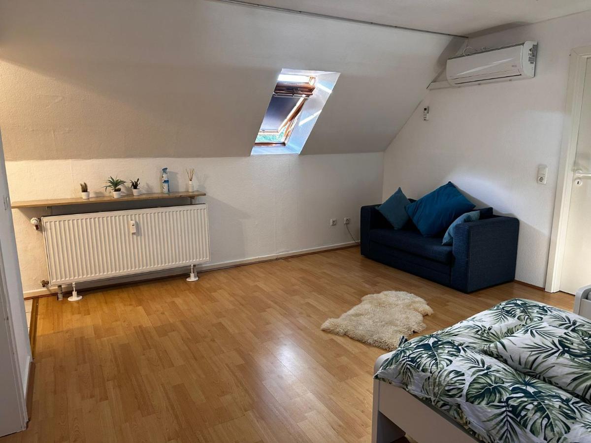 A&V Apartments Gemuetliche Rheinblick Wohnung Apt Daisy ดุยส์บูร์ก ภายนอก รูปภาพ